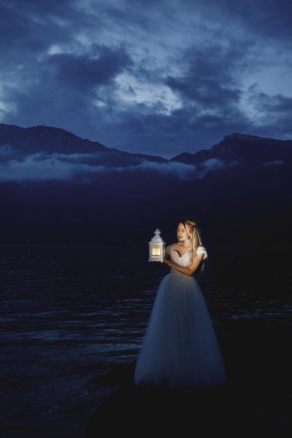 Alexandru &V ictoria