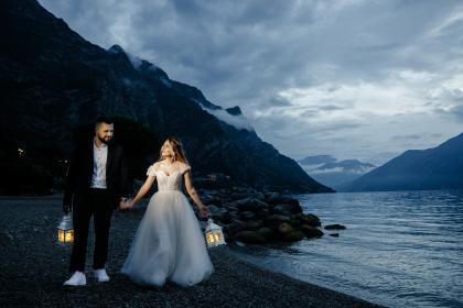 Alexandru &V ictoria