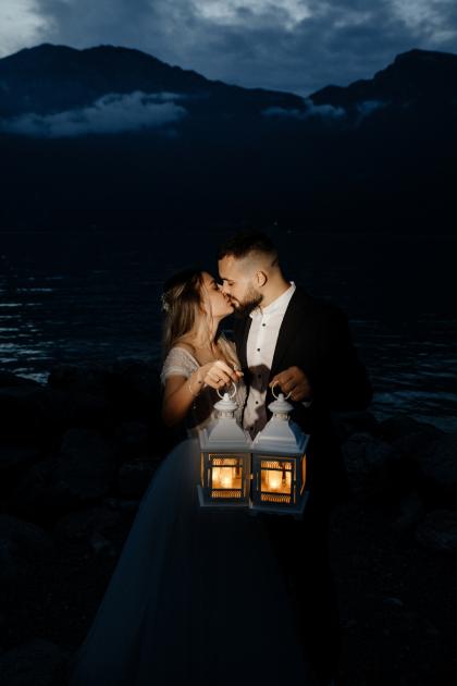 Alexandru &V ictoria