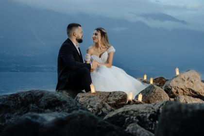 Alexandru &V ictoria