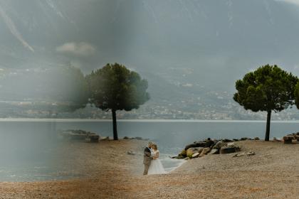 Alexandru &V ictoria